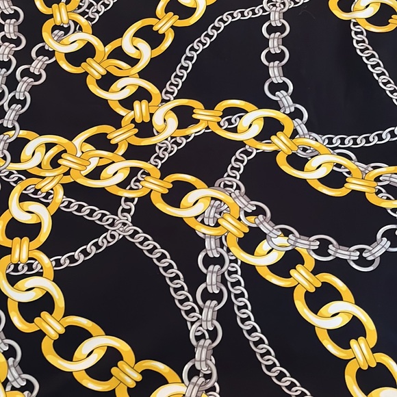 J McLaughlin Black be With Good Chain Top - Picture 2 of 7